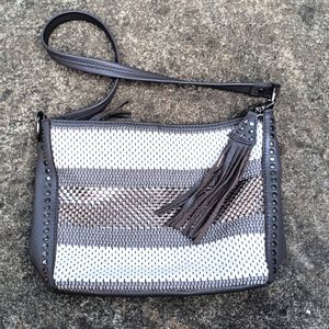 The Sak Purse